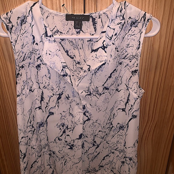 Women top 💕 - Picture 1 of 2